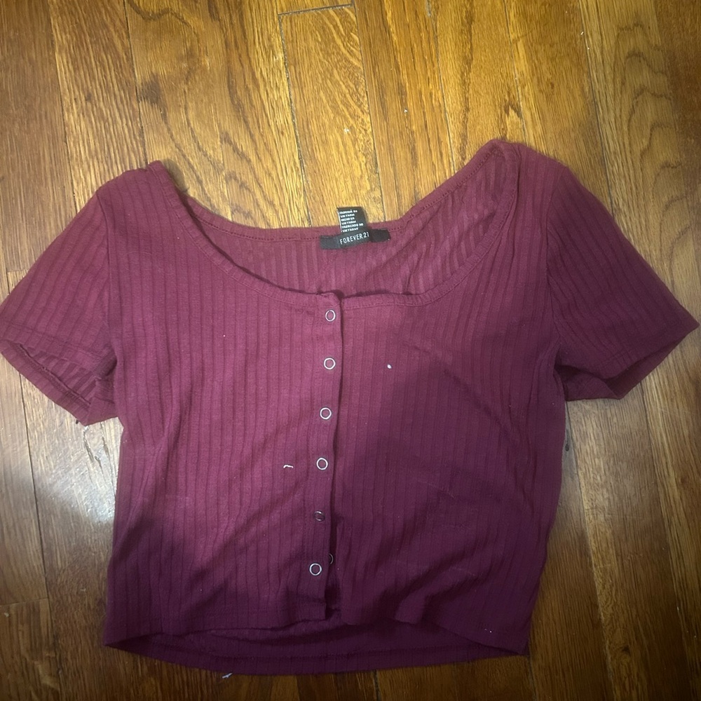 Basic Maroon short sleeve tee